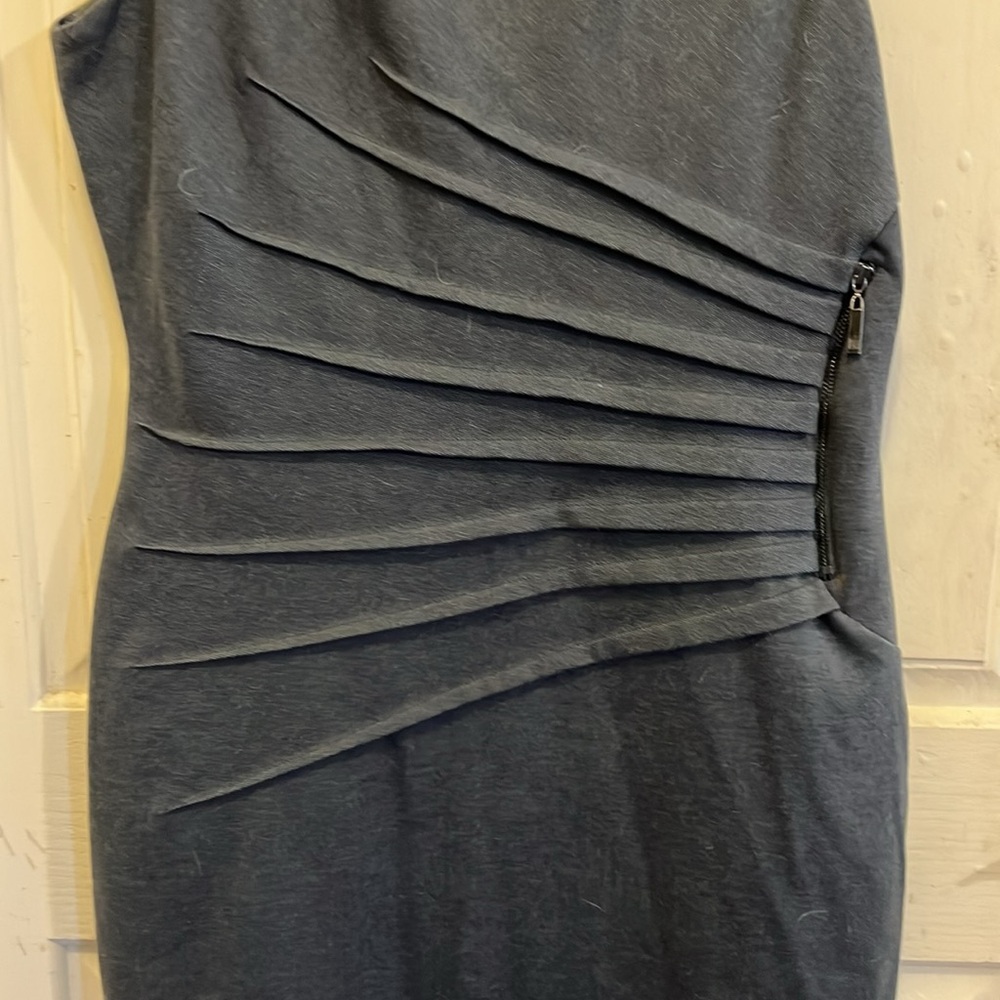 IVANKA TRUMP DRESS - Picture 2 of 8